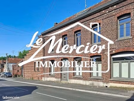 propriété 9 pièces 232 m²