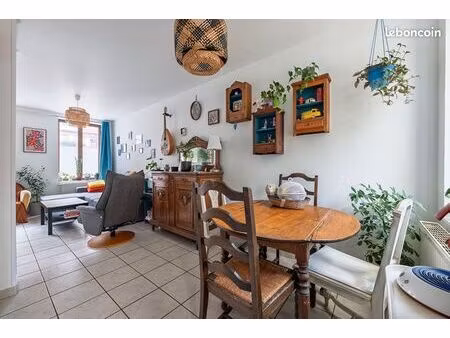 maison 3 pièces 60 m²