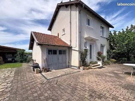 maison familiale de 80 m² - riorges