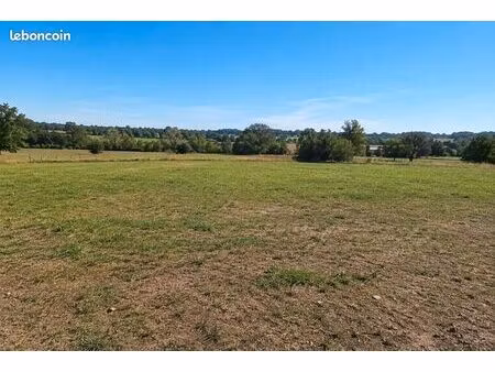 terrain 400 m² courchelettes