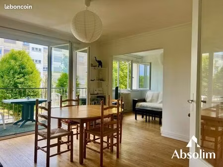 appartement 5 pièces 82 m²