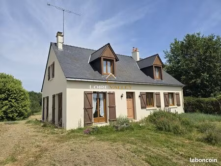 maison 6 pièces 137 m²