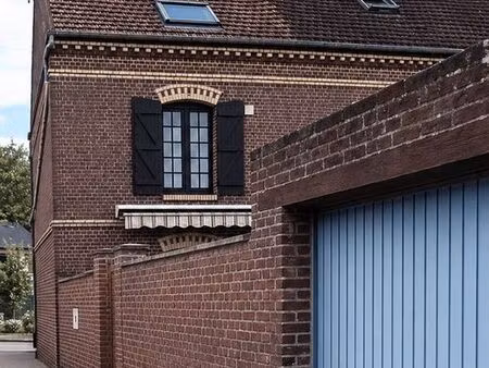 charmante beauvaisienne  en excellent état  à deux pas de toutes commodités