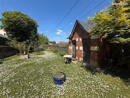maison 9 pièces 189 m²