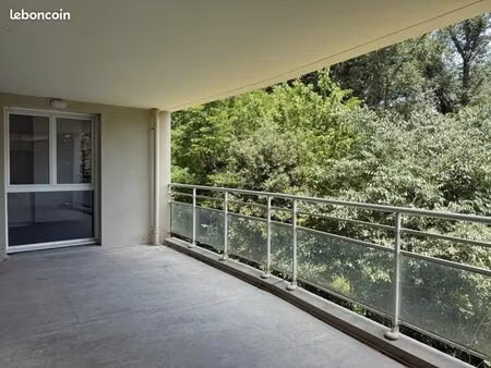 appartement 4 pièces 84 m²