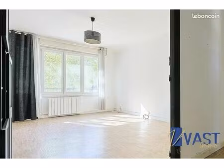 appartement 3 pièces 73 m²