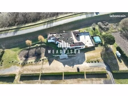 local commercial 1400 m² cangey