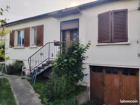 maison avec sous sol complet