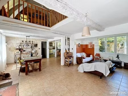 maison de village 5 pièces 146 m²