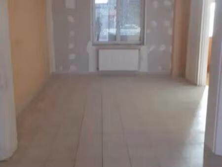 maison de ville à vendre 120.000 pap