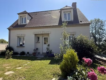 maison de charme | grand jardin arboré | grandrû