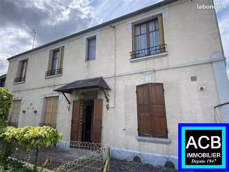 maison 5 pièces 90 m²
