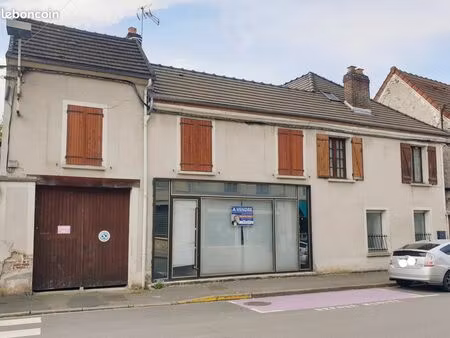 maison 4 pièces 121 m²