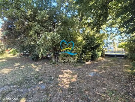 terrain 489 m² lanton
