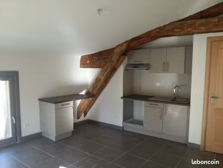 a louer f2 - clermont l'hérault