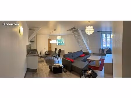 rue de corse : duplex t3 hypercentre 62m2