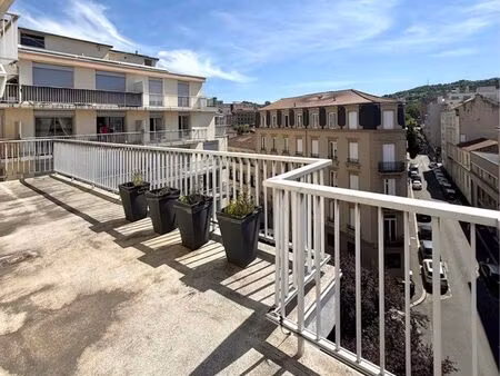 centre-ville t2 avec grande terrasse sans vis à vis