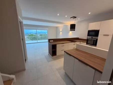 maison de 116m2 entièrement rénovée  3 chambres  vue exceptionnelle