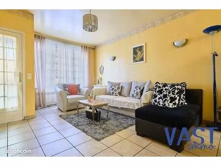 maison de ville 5 pièces 102 m²