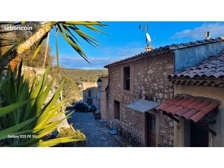 location meublée - murles - charmante maison deux pièces