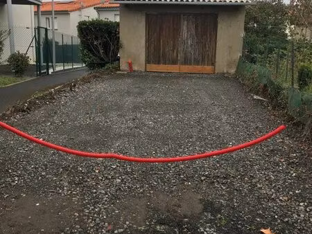 garage 24 m2 avec terrain