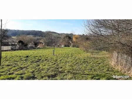 terrain constructible 1975m2