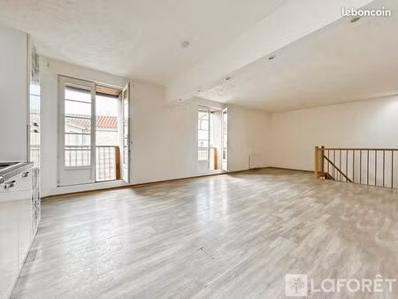 appartement 5 pièces 109 m²