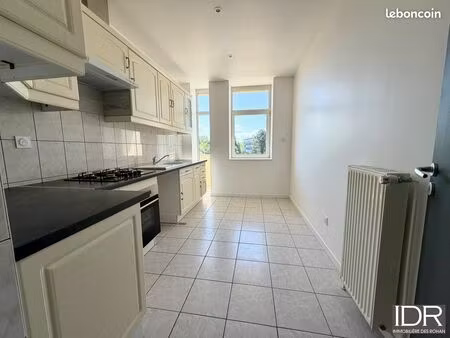 appartement 3 pièces 92 m²