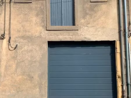 ◊ 1 grand garage 65 m² / local artisanal  commercial / dépôt / box / hall stockage à hayan