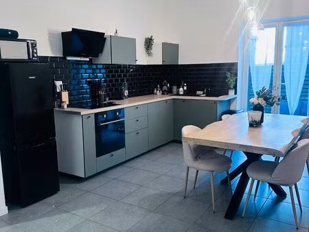 location t5