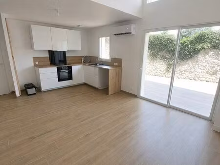 maison neuve à louer  secteur calme