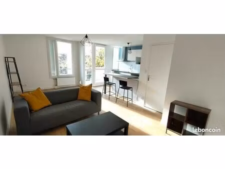 t2 52m2 - quartier calme - eaux et chauffage compris