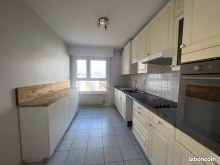 appartement 4 pièces 77 m²