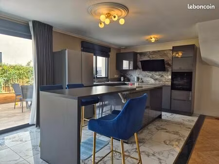 maison 5 pièces 104 m²