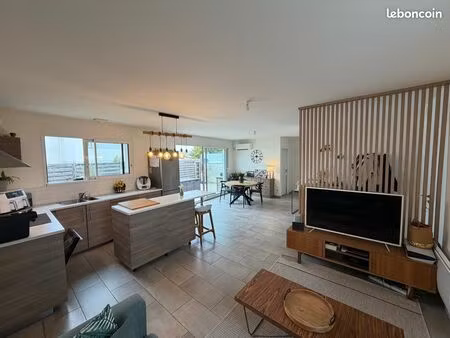 ? maison récente 2019 – 3 chambres – jardin & terrasse – stationnement facile – proche bor