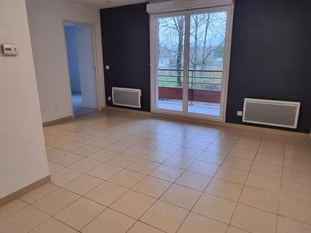 t2 lumineux 37m2 à aoste