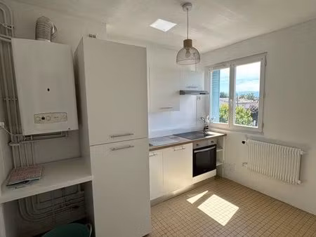 appartement rénové 55m2 traversant