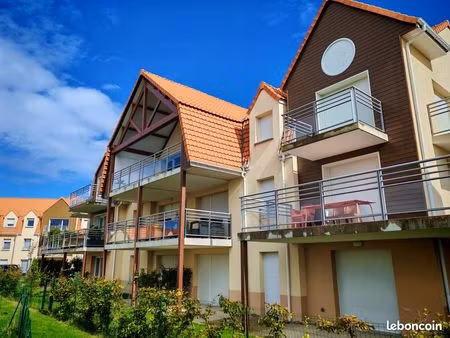 grand appartement avec très belle vue sur milieu naturel