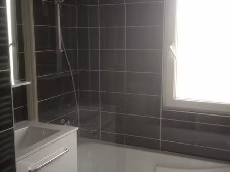 particulier loue f3 de 60 m2  1 joseph cressot à montigny-les-metz  disponible à partir 12