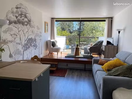 studio 25 m2 avec grande terrasse