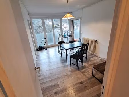 vends appartement dans résidence calme et securisé
