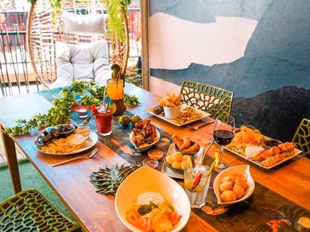 ? opportunité rare à palavas-les-flots – établissement de restauration clé en main ?
