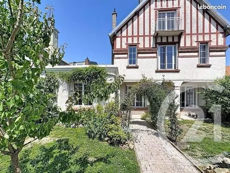 maison 4 pièces 102 m²