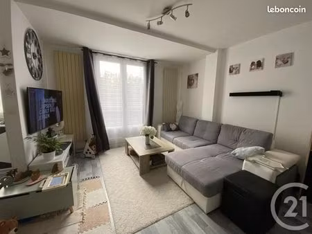 appartement 4 pièces 63 m²