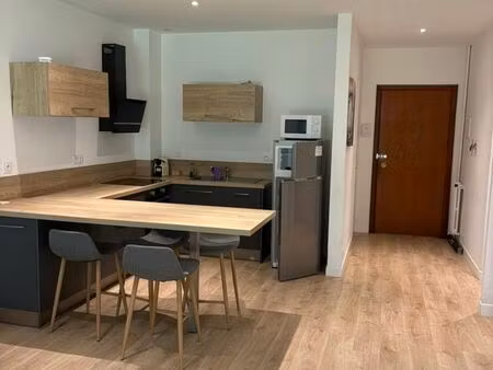 appartement t2 (eau et chauffage compris)