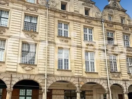 bâtiment 400 m²