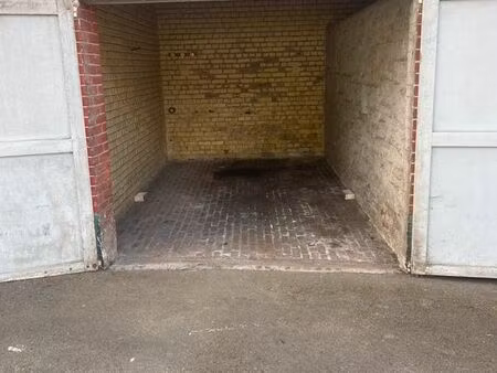 location garage arras centre-ville