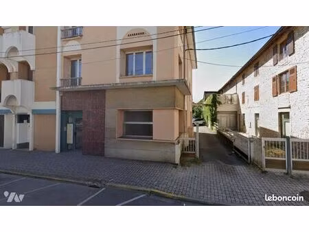 local d'activités 63 m² bourgoin jallieu
