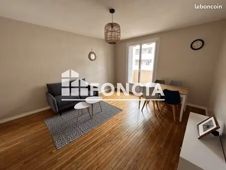 appartement 3 pièces 54 m²