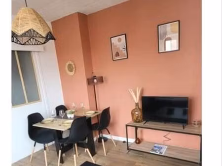 appartement meublé 30 m² – idéal étudiant – disponible de septembre 2026 au 30 juin 2027